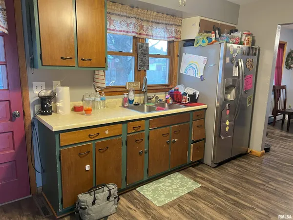 $138,000 | 238 East Prairie Street, Roodhouse, IL 62082