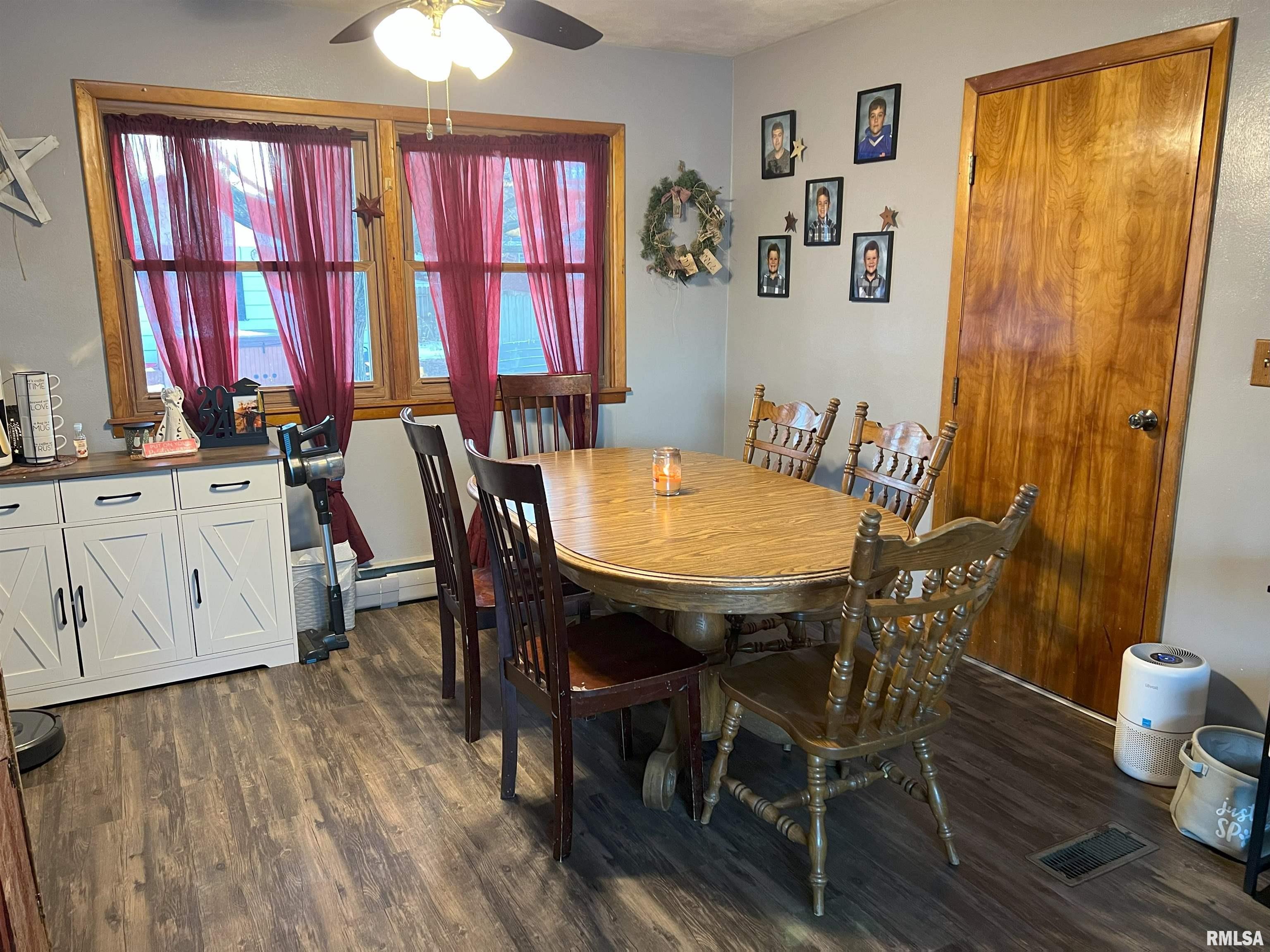 238 East Prairie Street Roodhouse, IL 62082 - Photo 28 of 54