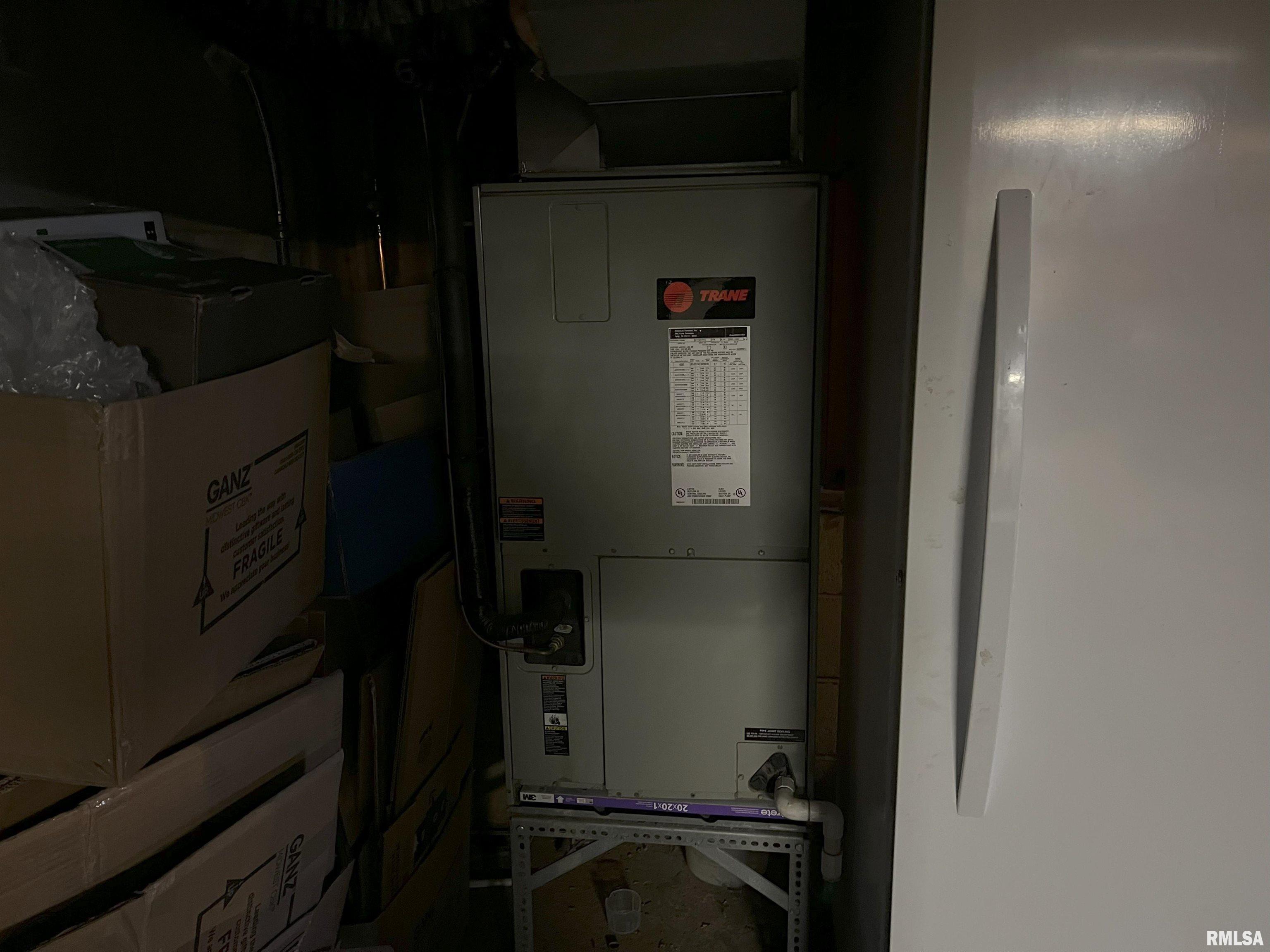 238 East Prairie Street Roodhouse, IL 62082 - Photo 51 of 54