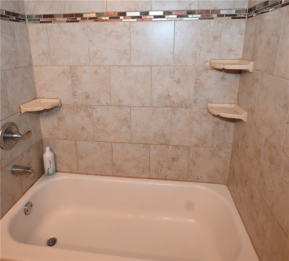 36 Jeanmoor Road Greece, NY 14616 - Photo 11 of 21