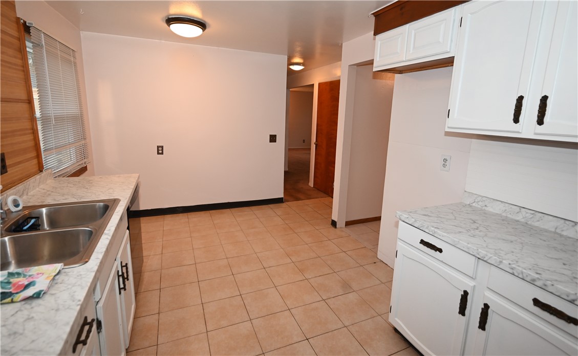 36 Jeanmoor Road Greece, NY 14616 - Photo 4 of 21