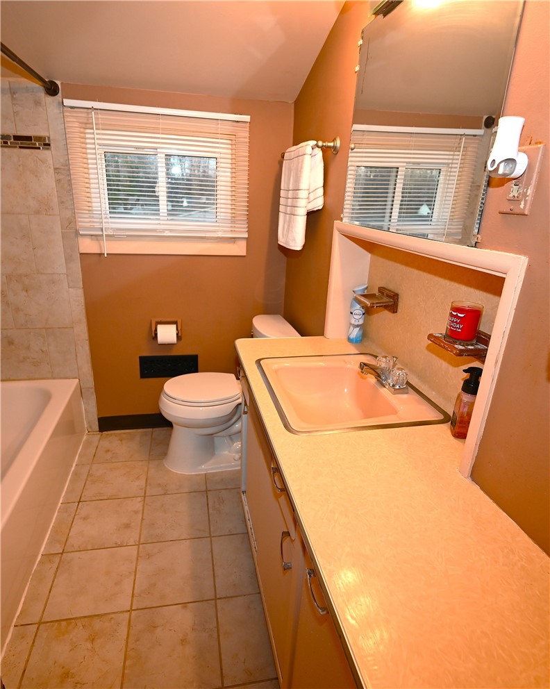 36 Jeanmoor Road Greece, NY 14616 - Photo 8 of 21