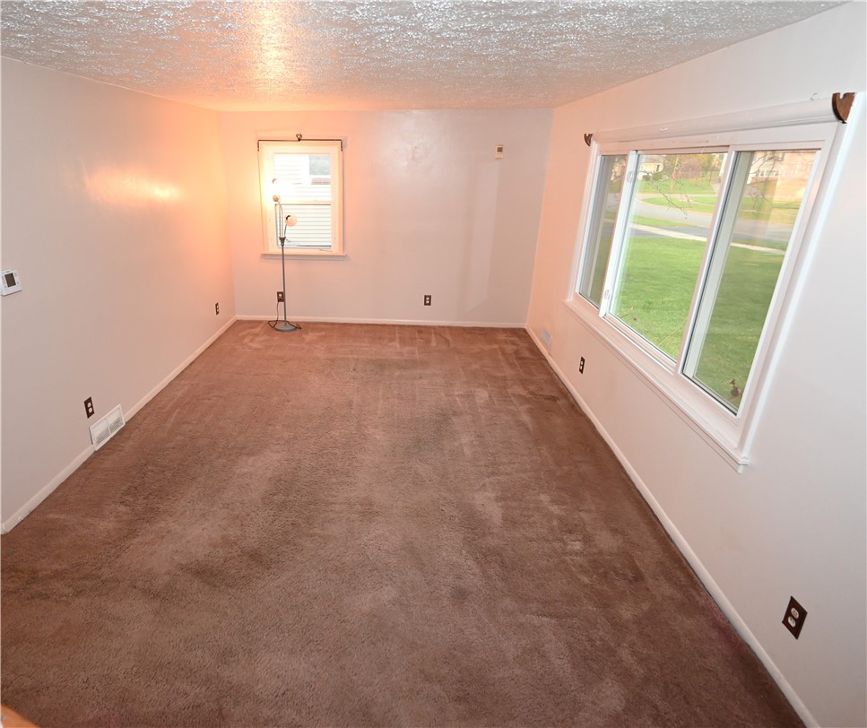 36 Jeanmoor Road Greece, NY 14616 - Photo 10 of 21