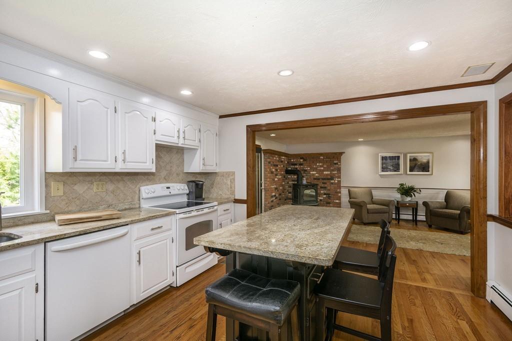 35 Tilden Road Weymouth, MA 02190 - Photo 7 of 18 Gallery Image 7