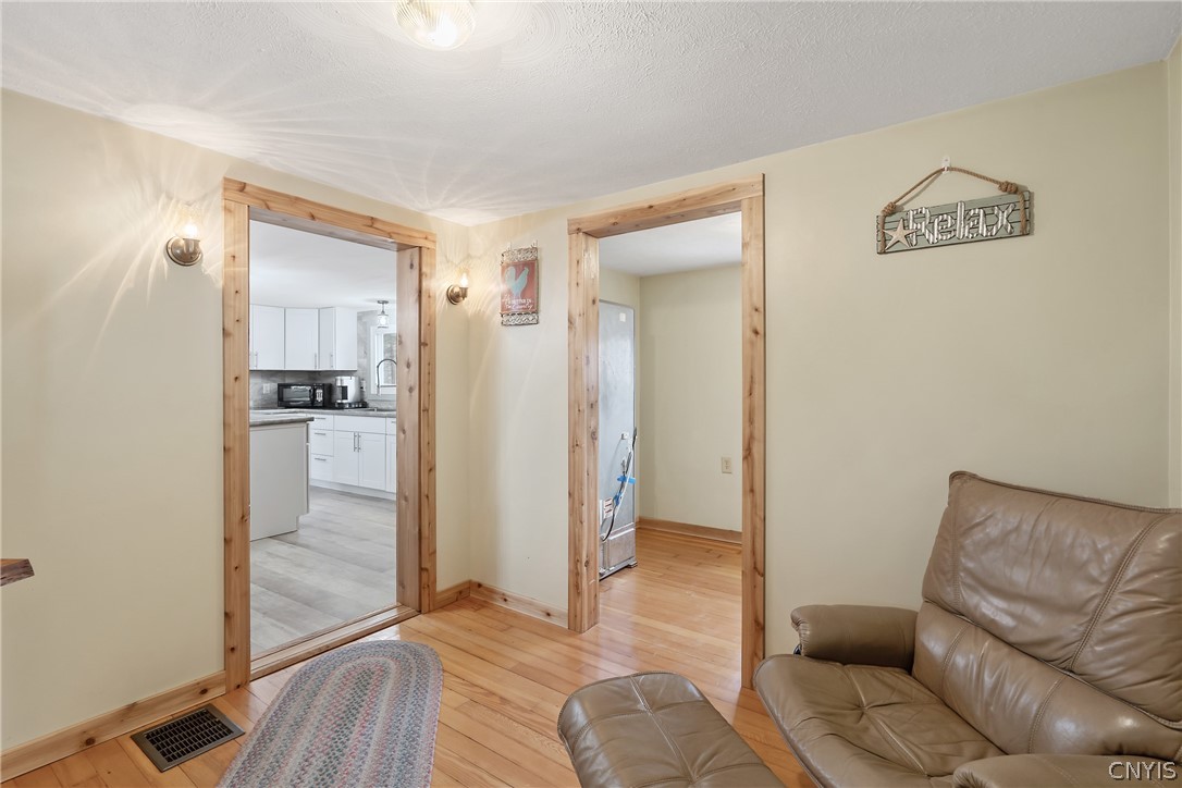 37 Fraser Road Mexico, NY 13114 - Photo 5 of 42