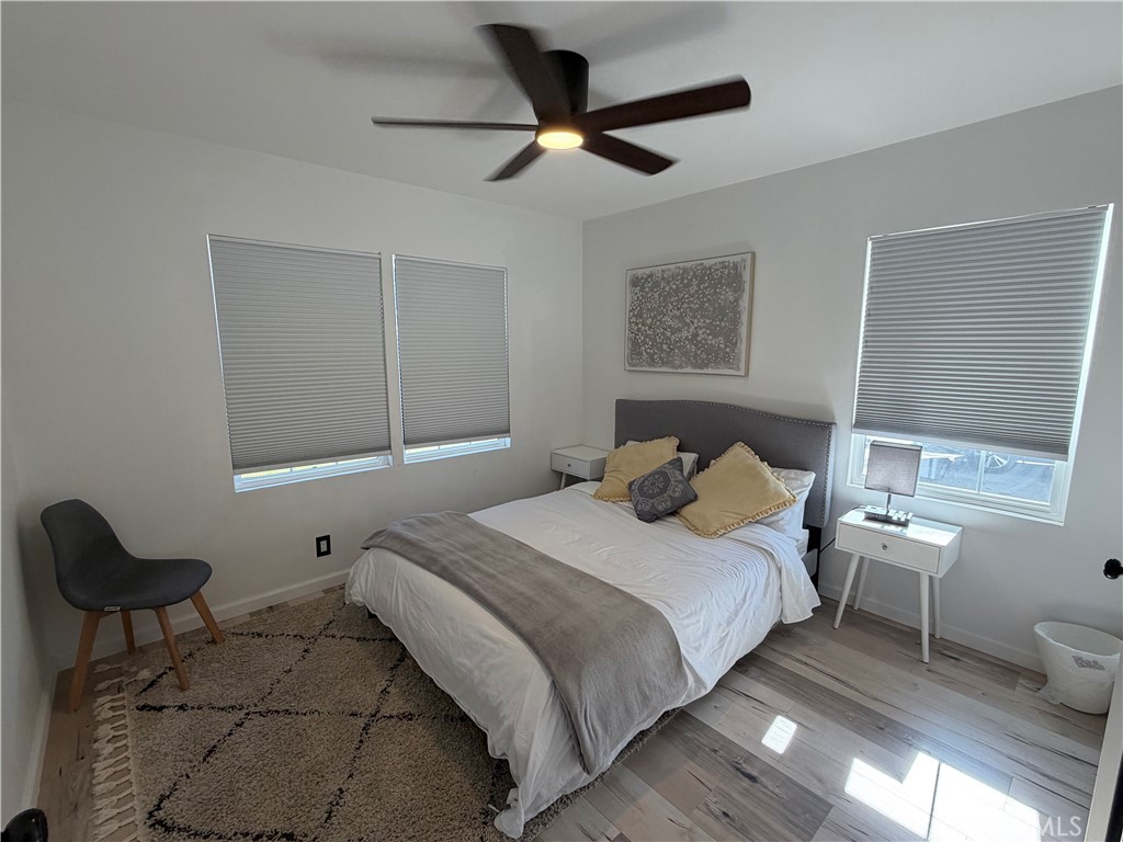 6725 Belmar Avenue Reseda, CA 91335 - Photo 17 of 24