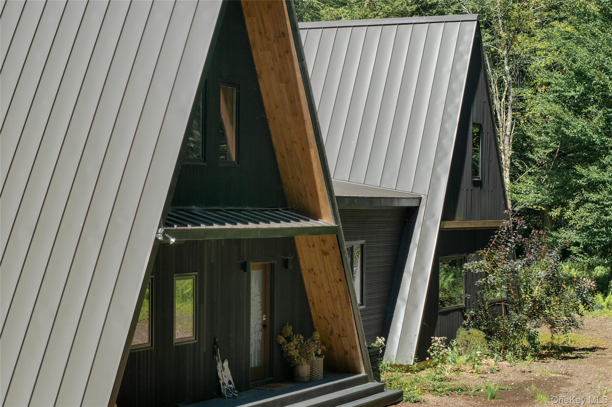 521 Perry Road Swan Lake, NY 12783 - Photo 10 of 32 Gallery Image 10