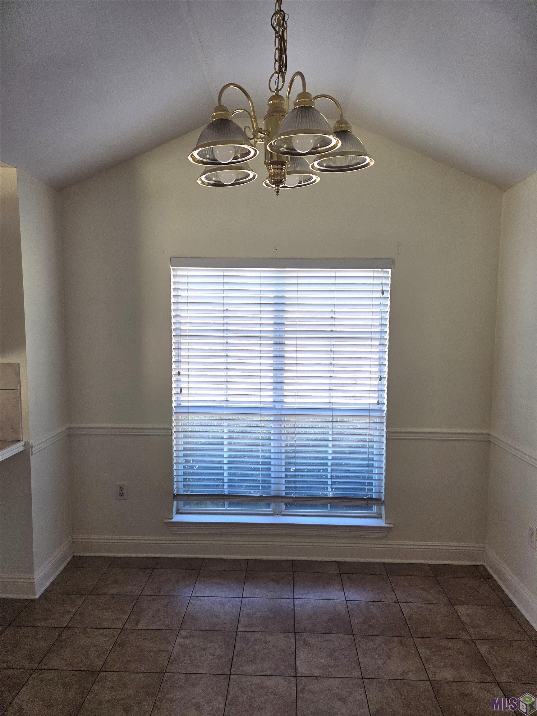 9930 Glavin Avenue Baton Rouge, LA 70810 - Photo 11 of 34