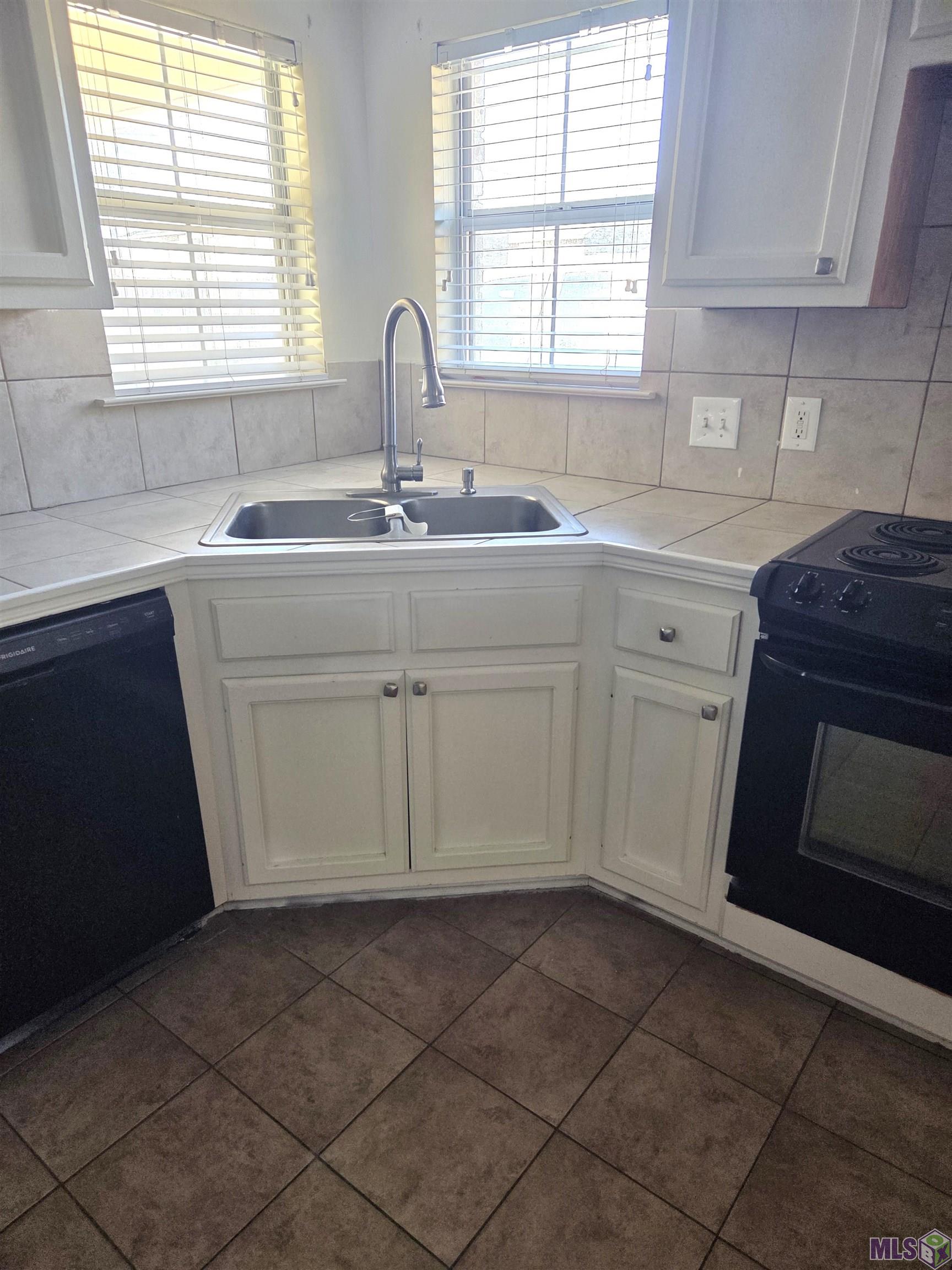 9930 Glavin Avenue Baton Rouge, LA 70810 - Photo 15 of 34