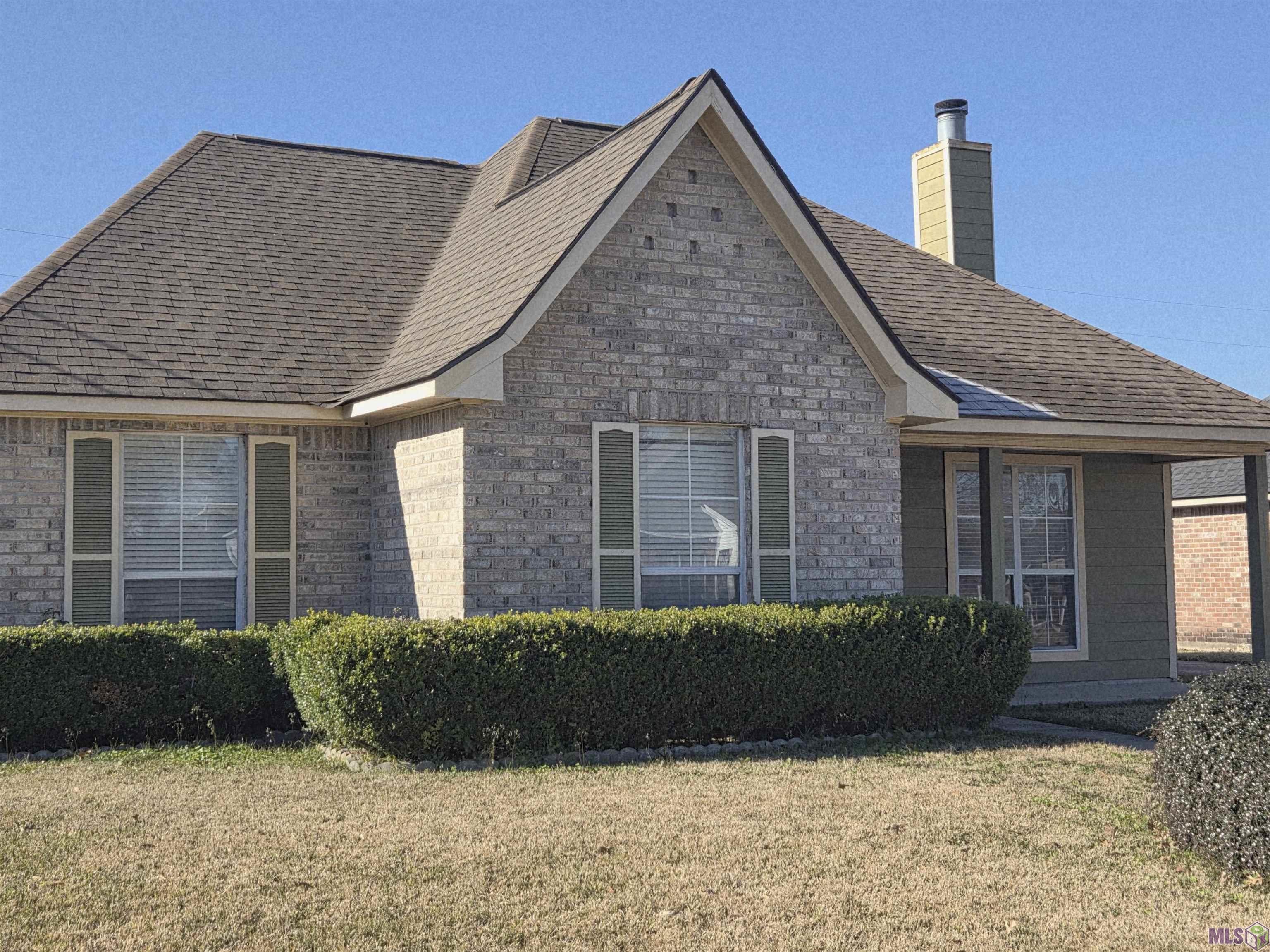 9930 Glavin Avenue Baton Rouge, LA 70810 - Photo 2 of 29