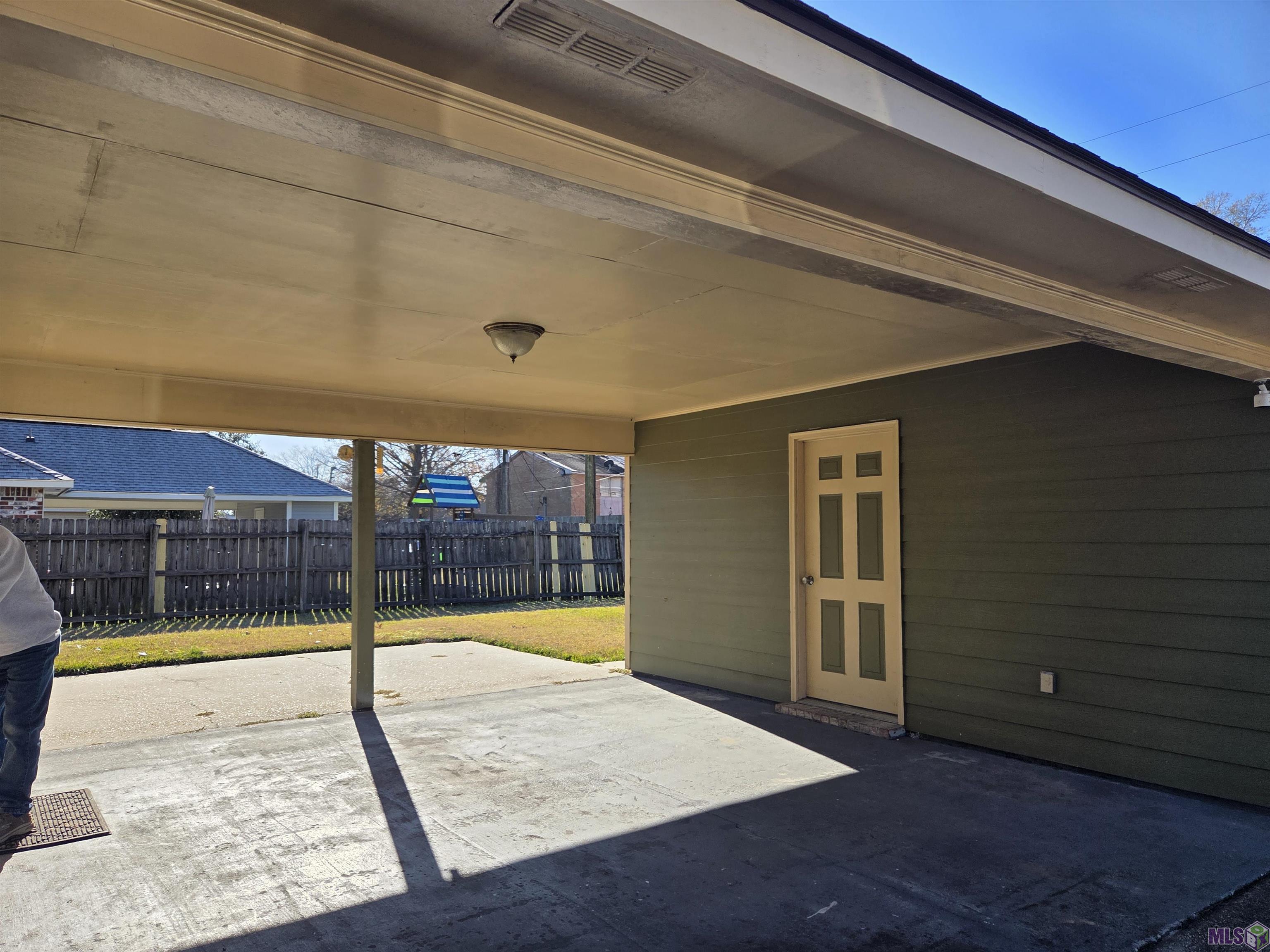 9930 Glavin Avenue Baton Rouge, LA 70810 - Photo 32 of 34