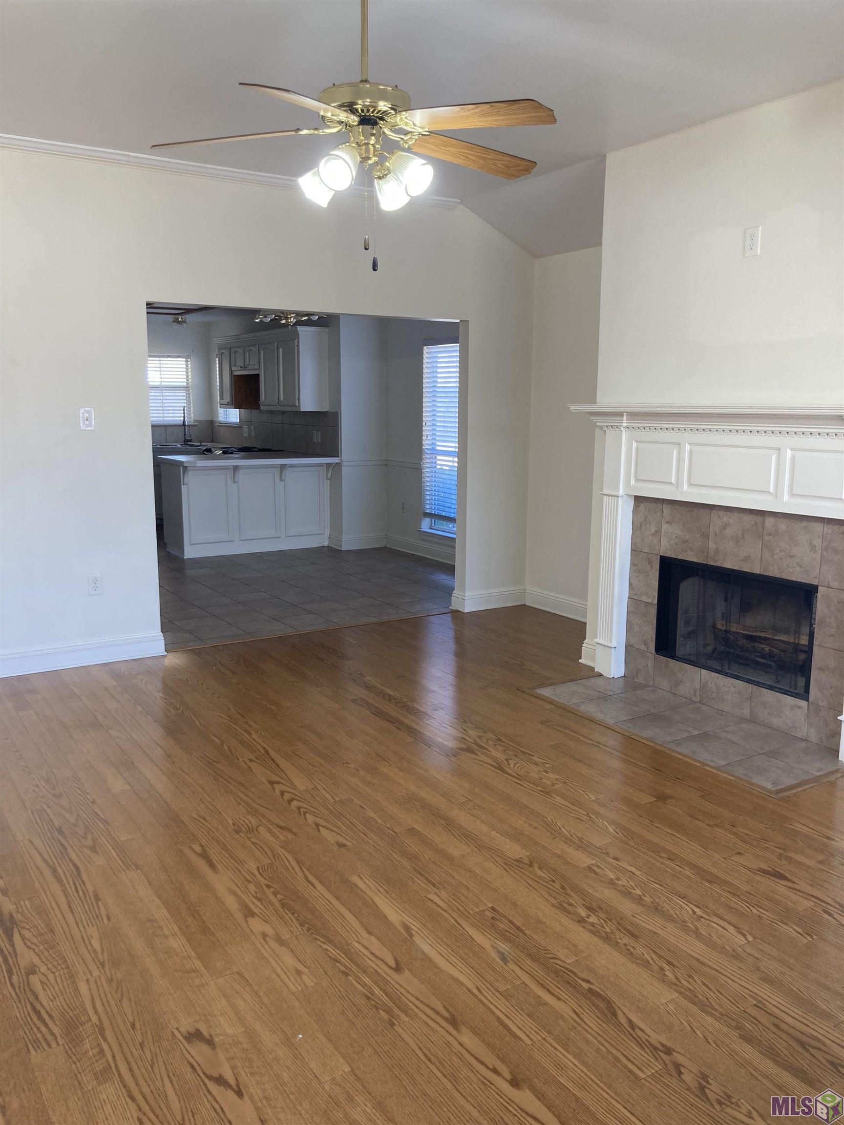 9930 Glavin Avenue Baton Rouge, LA 70810 - Photo 8 of 34