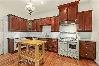 $2,999,000 | 225 North Lima Street, Sierra Madre, CA 91024