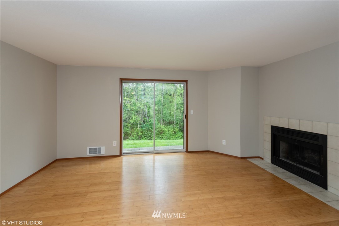 18910 Bothell Everett Highway, Unit I3 Bothell, WA 98012 - Photo 7 of 25