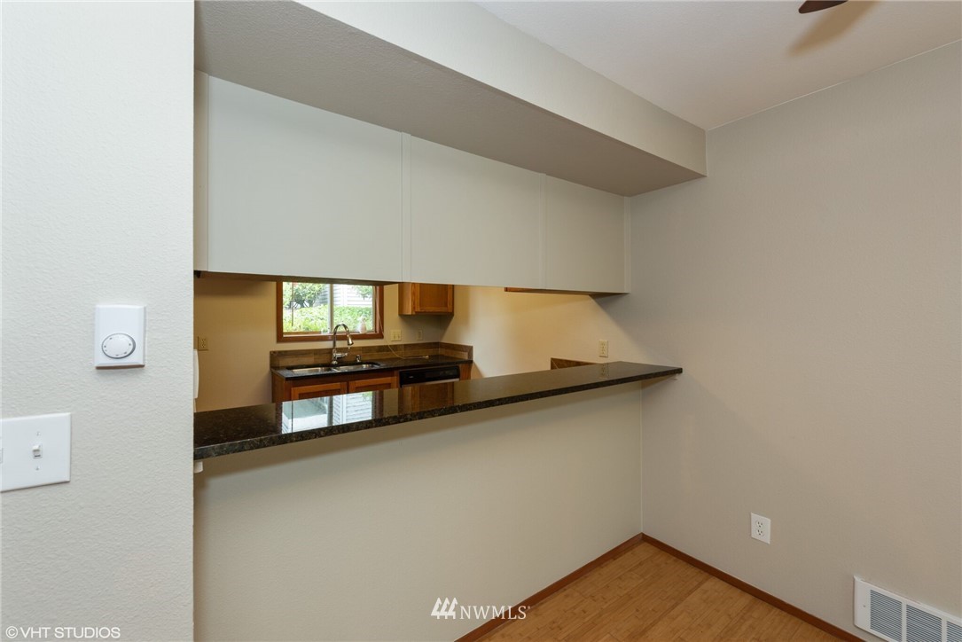 18910 Bothell Everett Highway, Unit I3 Bothell, WA 98012 - Photo 8 of 25