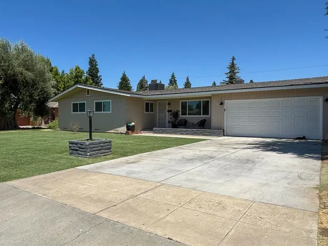 $489,000 | 1237 De Cesari Avenue, Madera, CA 93637