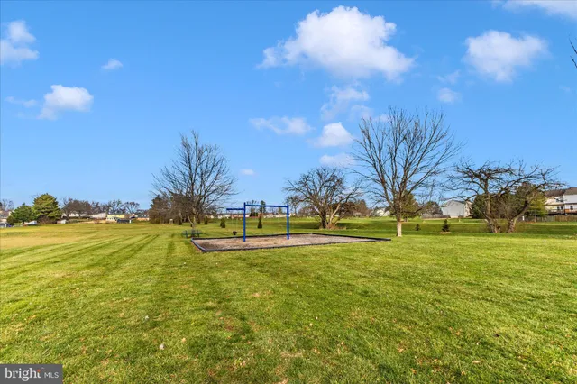 $257,000 | 3856 Shadywood Drive, Unit 3D, Jefferson, MD 21755