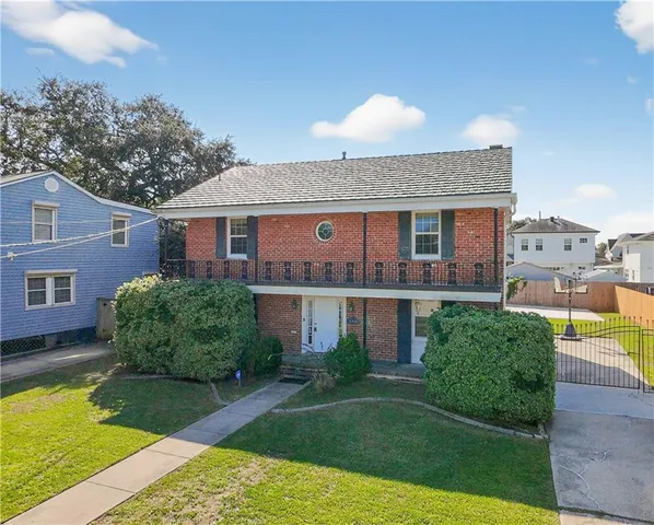 $3,000 | 140 22nd Street, New Orleans, LA 70124