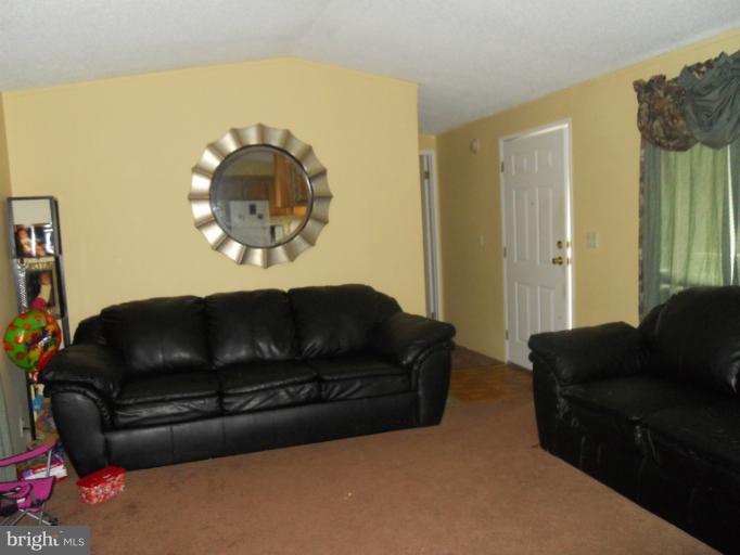 10505 Cedarville Road Brandywine, MD 20613 - Photo 7 of 9 Living Room