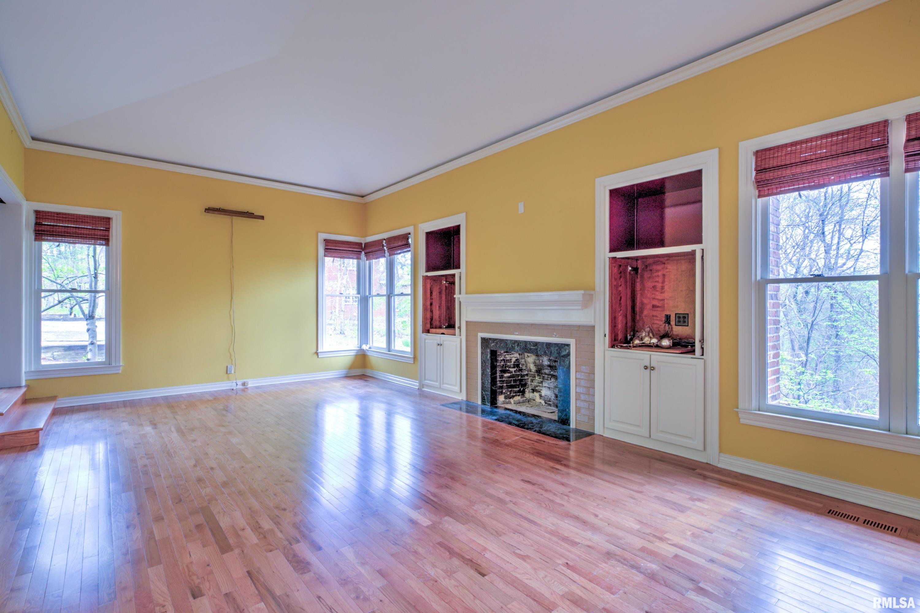 309 West Ravinwoods Road Peoria, IL 61615 - Photo 15 of 52