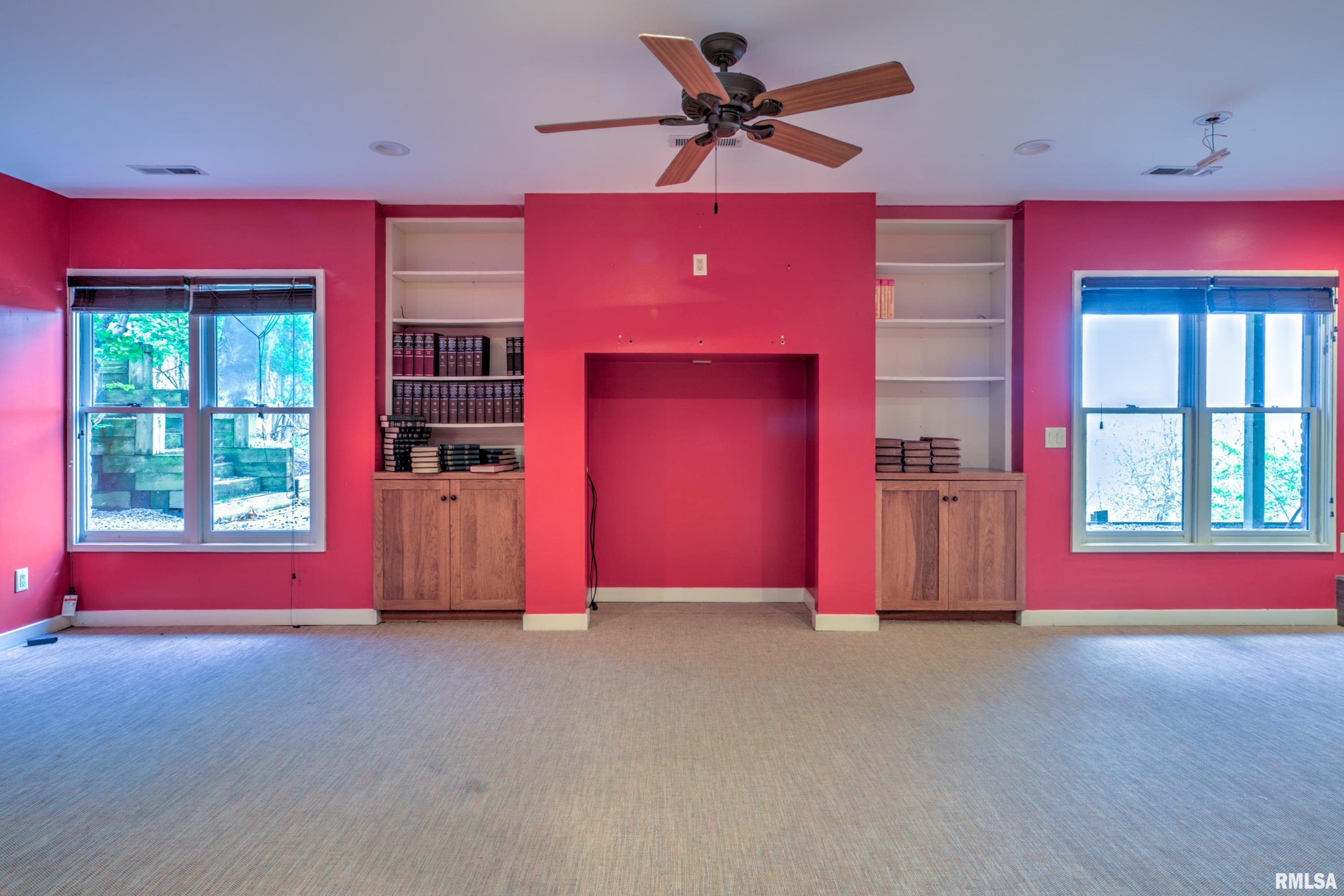 309 West Ravinwoods Road Peoria, IL 61615 - Photo 32 of 52