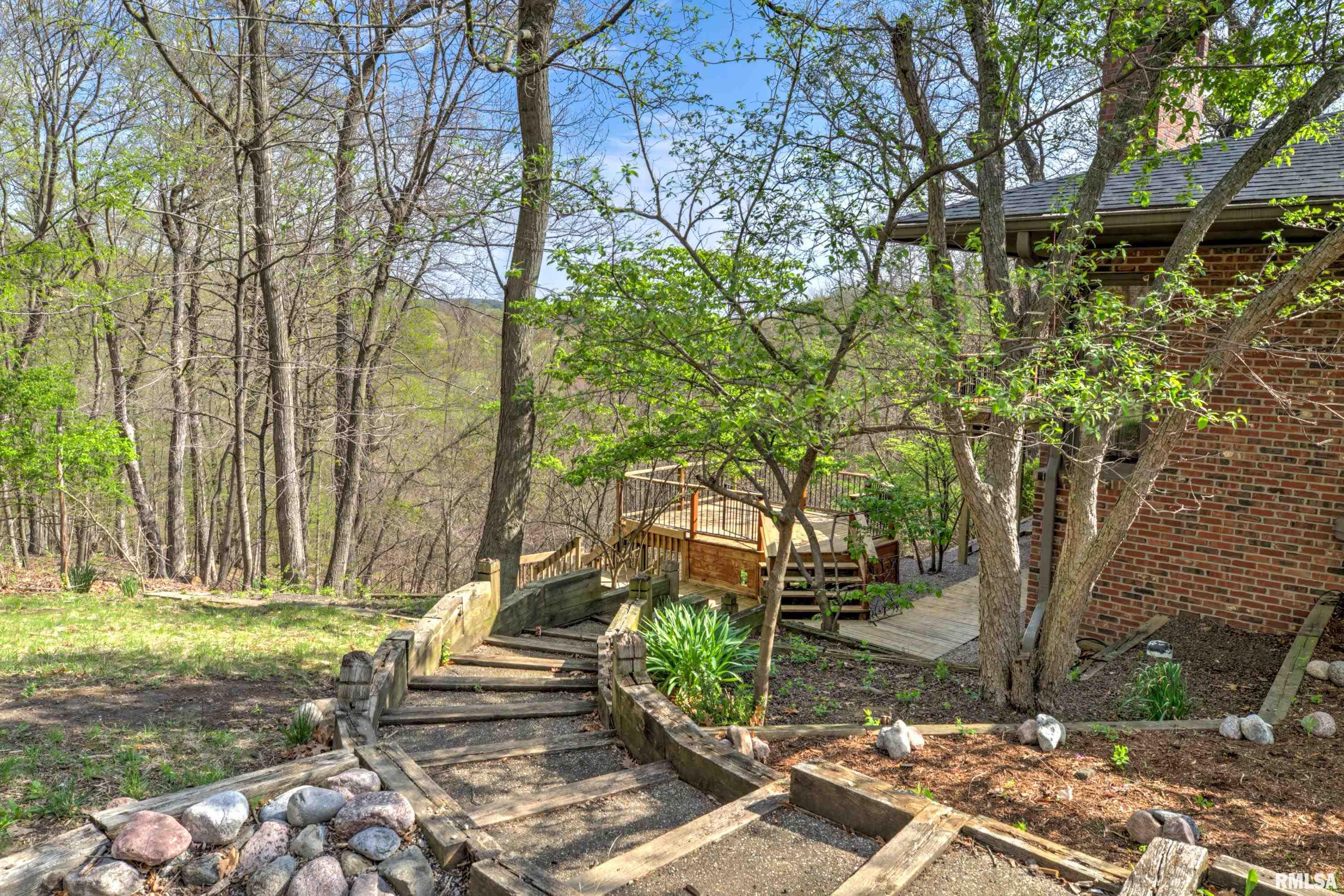 309 West Ravinwoods Road Peoria, IL 61615 - Photo 39 of 52