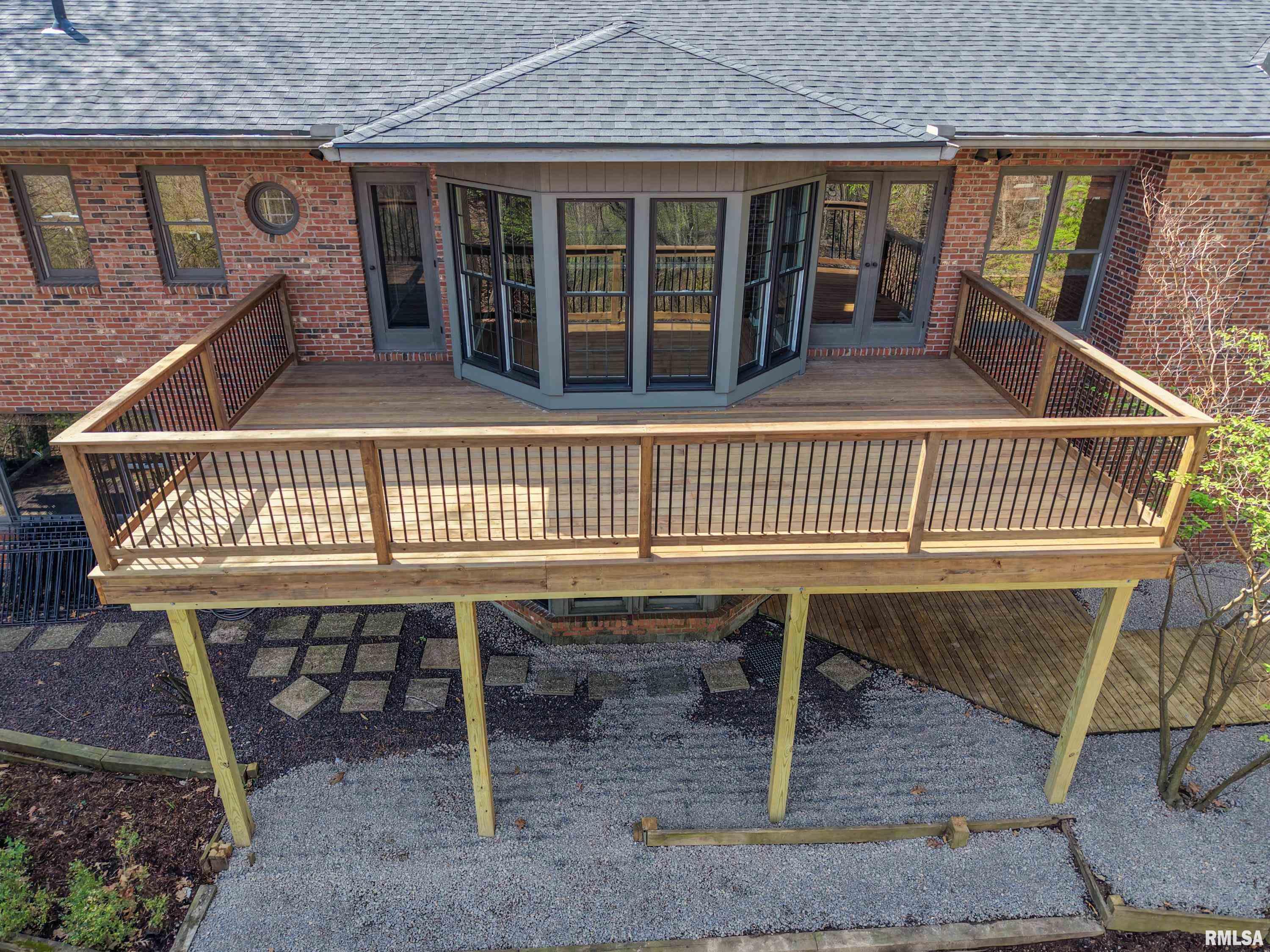 309 West Ravinwoods Road Peoria, IL 61615 - Photo 49 of 52