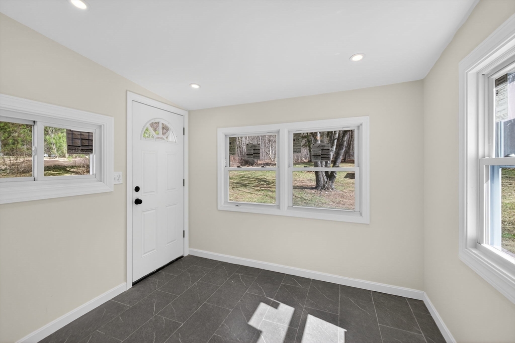 441 South Ashburnham Road Westminster, MA 01473 - Photo 15 of 42