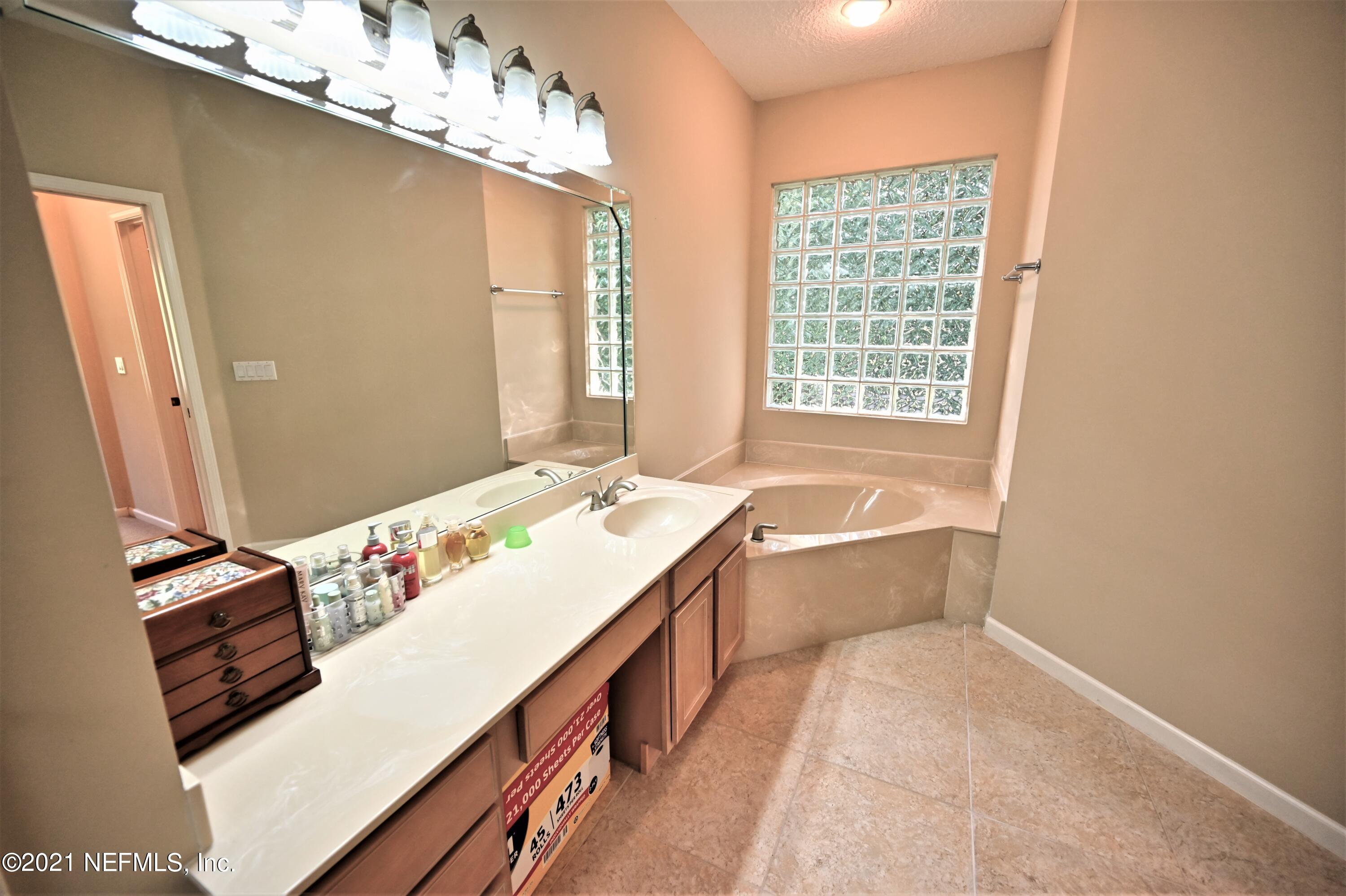 2587 Woodgrove Road Fleming Island, FL 32003 - Photo 9 of 23 Mastr Bathroom Vanities