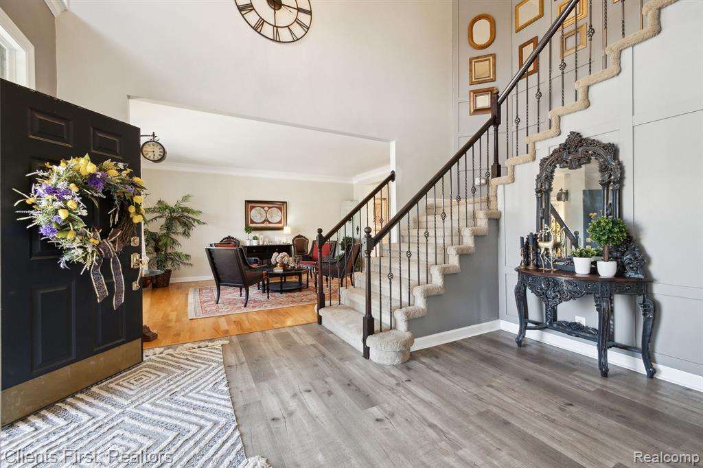 47159 Sunnybrook Lane Novi, MI 48374 - Photo 4 of 52