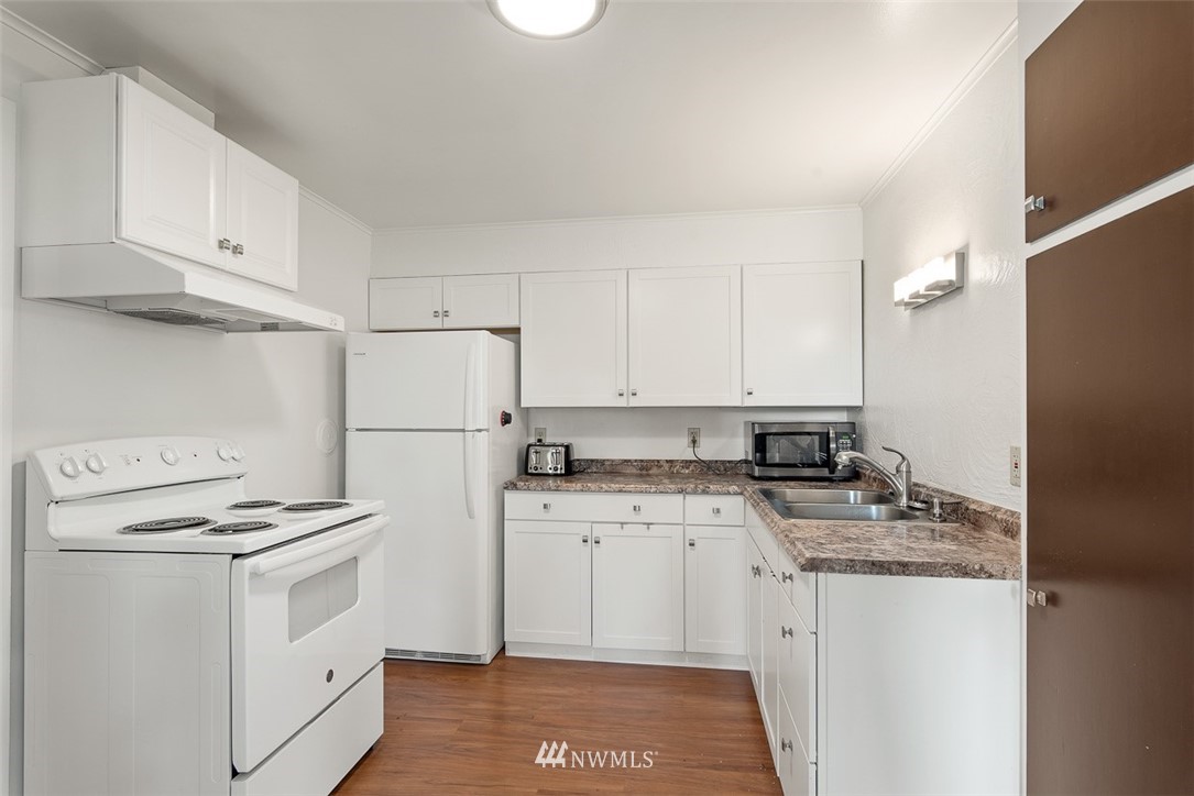 604 North Laventure Road Mount Vernon, WA 98273 - Photo 9 of 25 Gallery Image 9