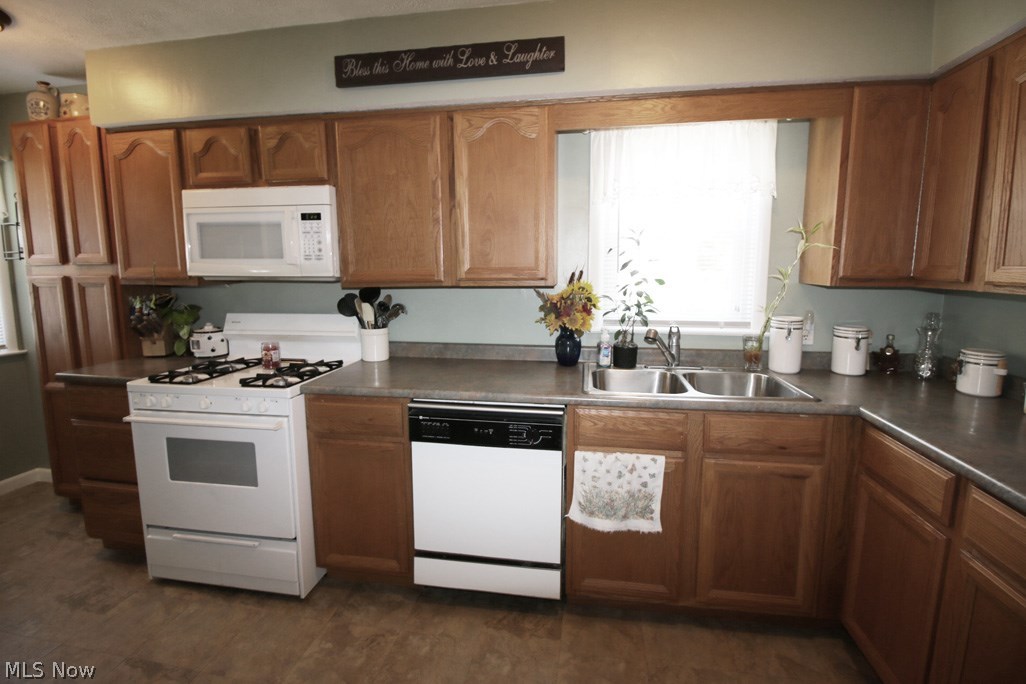 2491 Graham Road Stow, OH 44224 - Photo 5 of 24