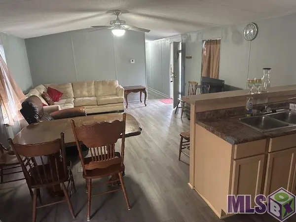 $1,600 | 7698 Park Ventress La, Ventress, LA 70783