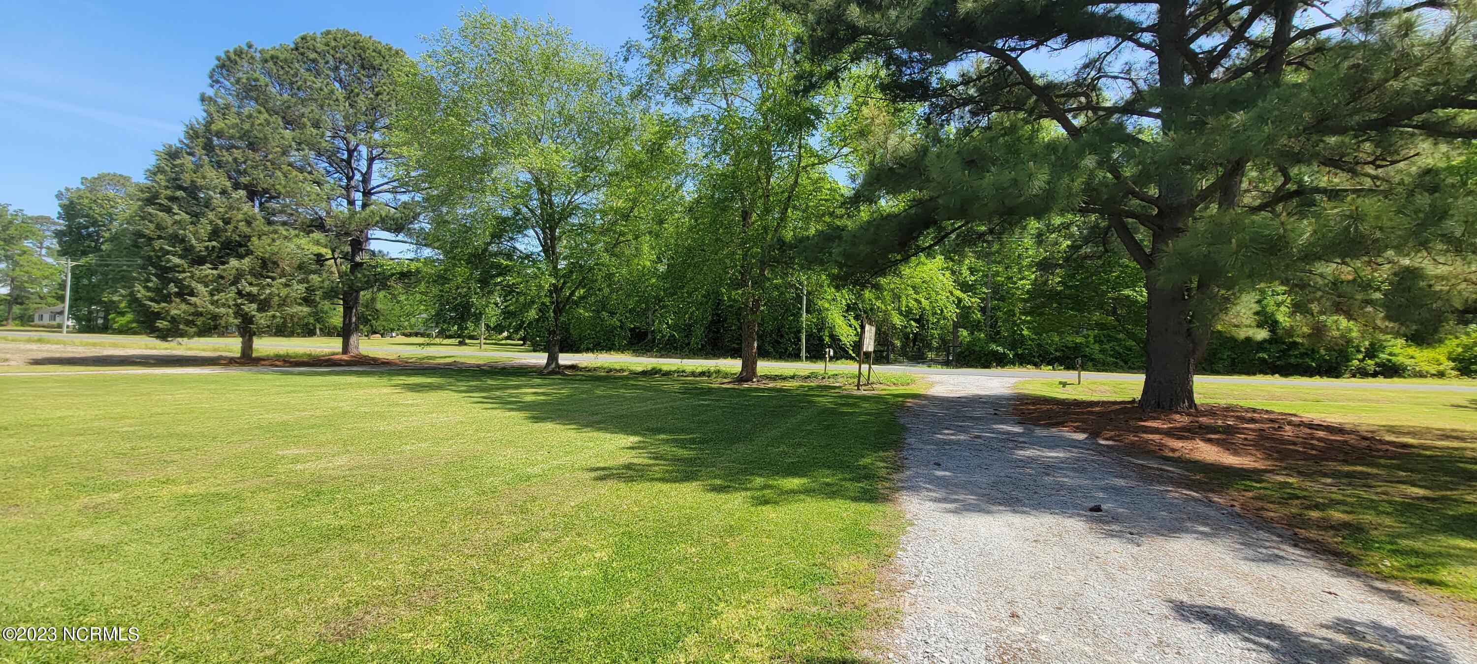 5197 Toddy Road Farmville, NC 27828 - Photo 7 of 29 20230425_110748