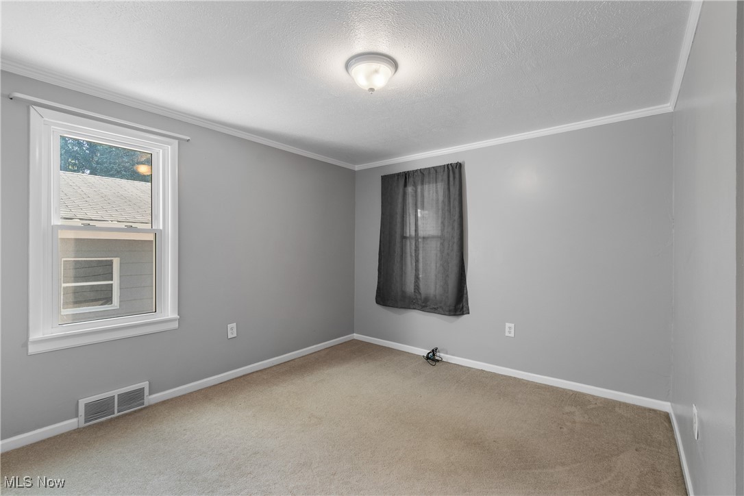 209 Claridon Road Chardon, OH 44024 - Photo 19 of 32 Gallery Image 19