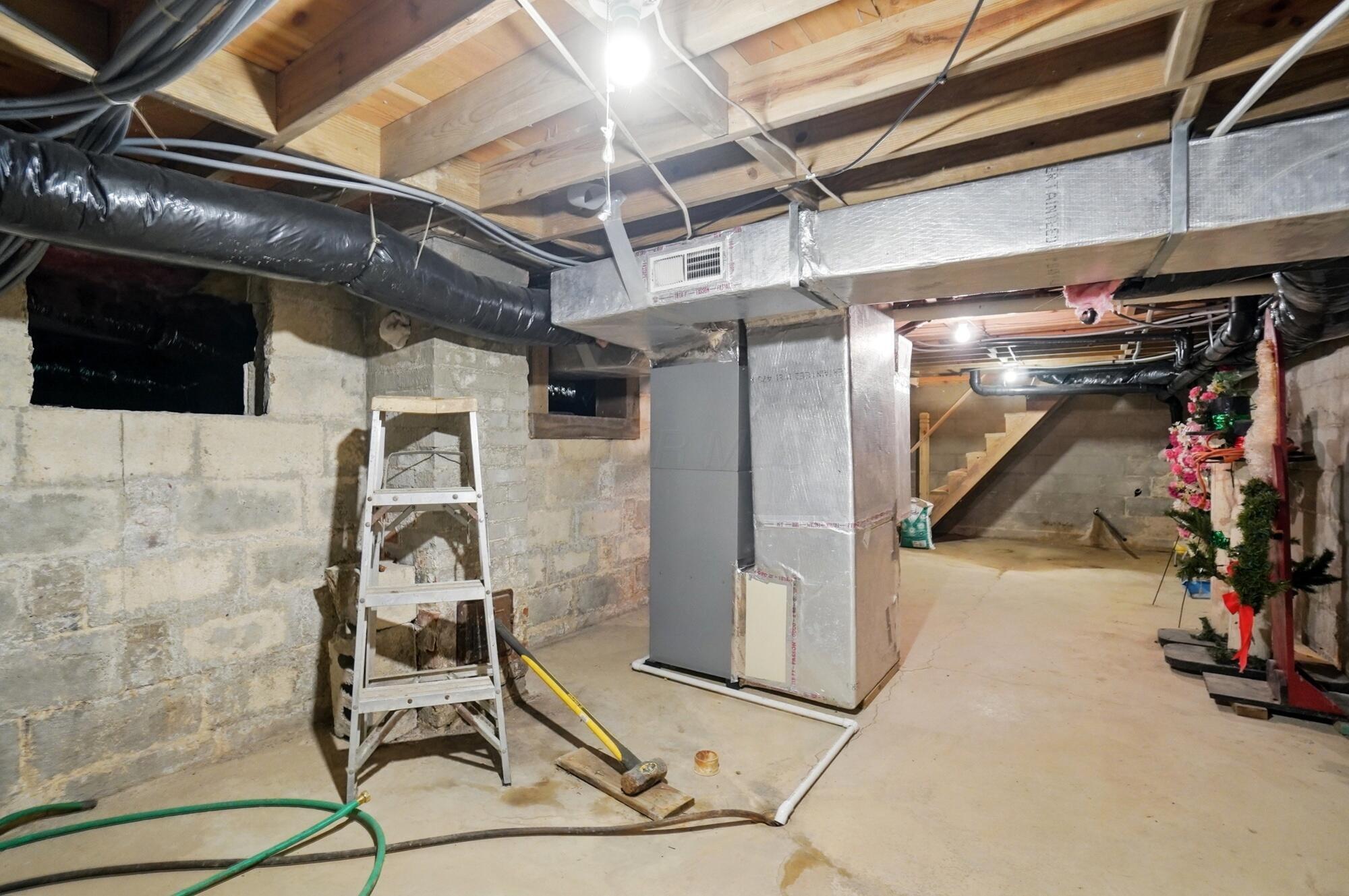 5870 Brook Road Northwest Baltimore, OH 43105 - Photo 41 of 70 Partial Basement - 5870 Brook Road NW, Baltimore, OH 43105