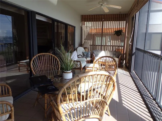 $750,000 | 4555 Bay Club Drive, Unit 22, Bradenton, FL 34210