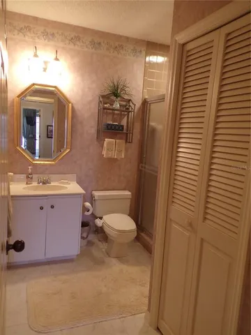 $750,000 | 4555 Bay Club Drive, Unit 22, Bradenton, FL 34210