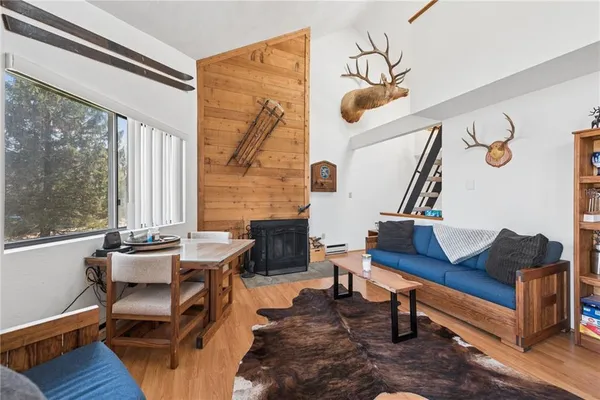 $183,900 | 1223 Veech Lane, Hidden Valley, PA 15502