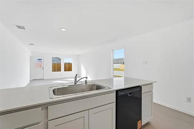 $1,625 | 3900 Pontchartrain Parkway, Sherman, TX 75090