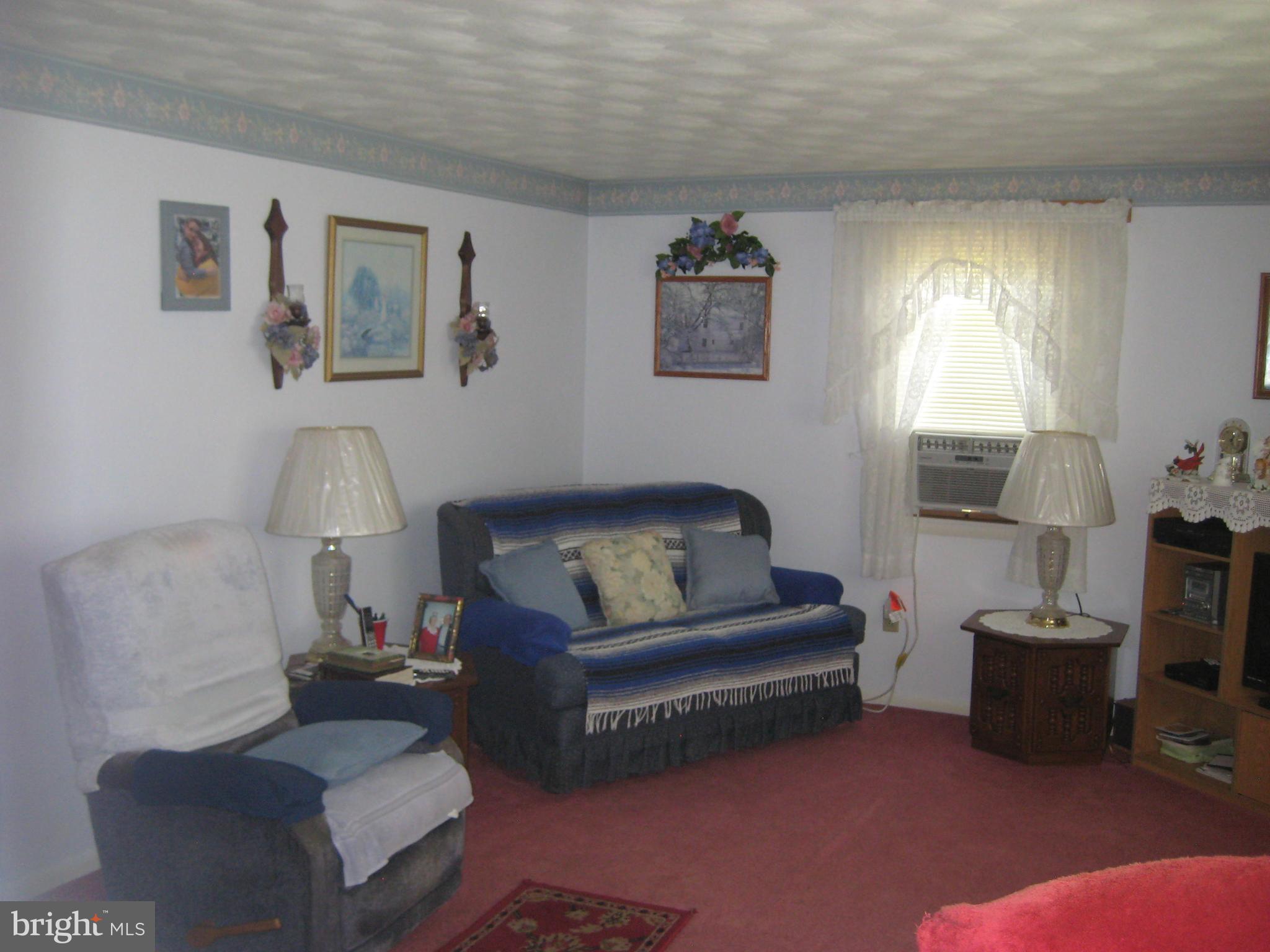 39 West Sunset View Street Spring Grove, PA 17362 - Photo 3 of 28
