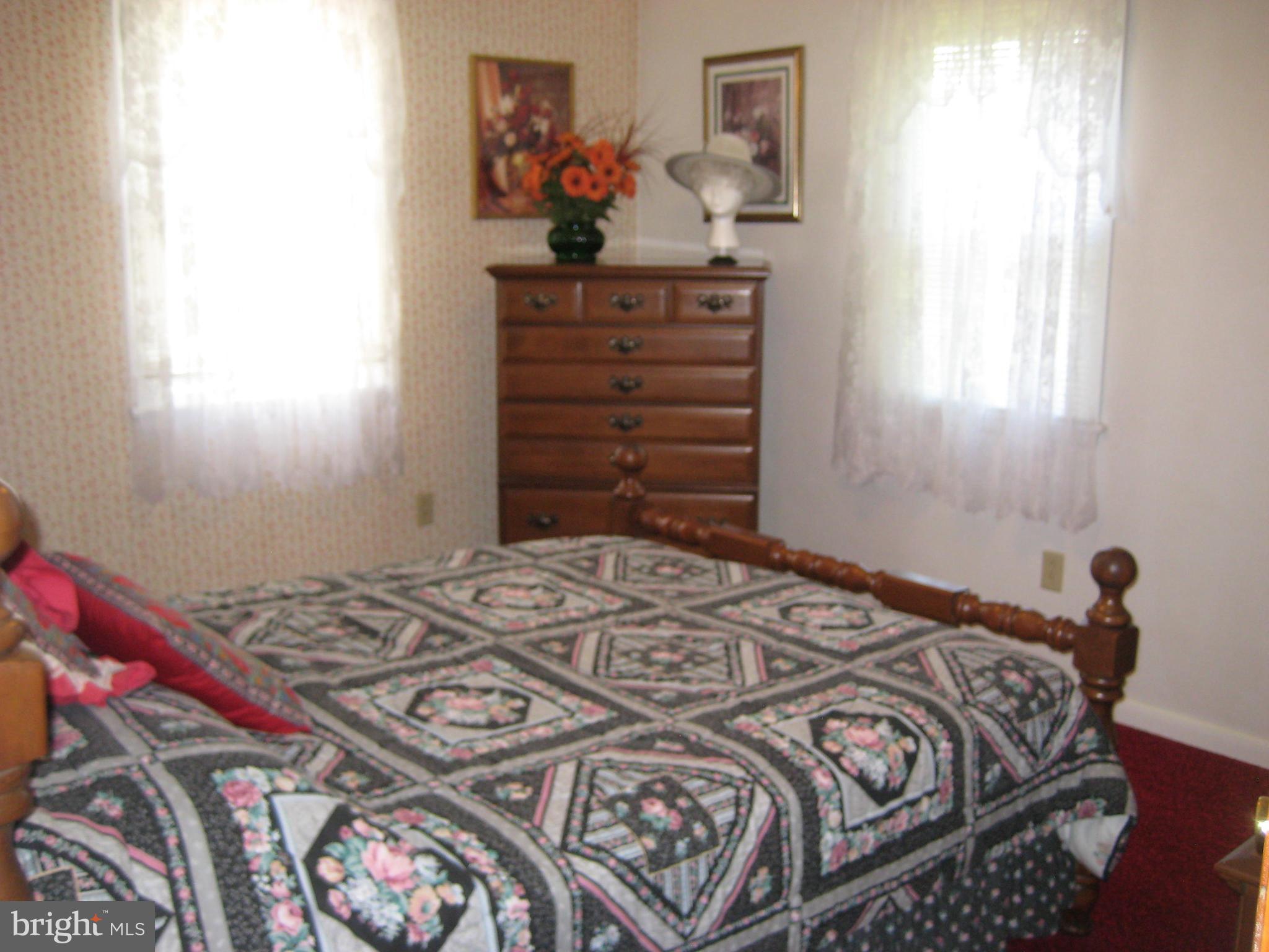 39 West Sunset View Street Spring Grove, PA 17362 - Photo 7 of 28 Bedroom 1
