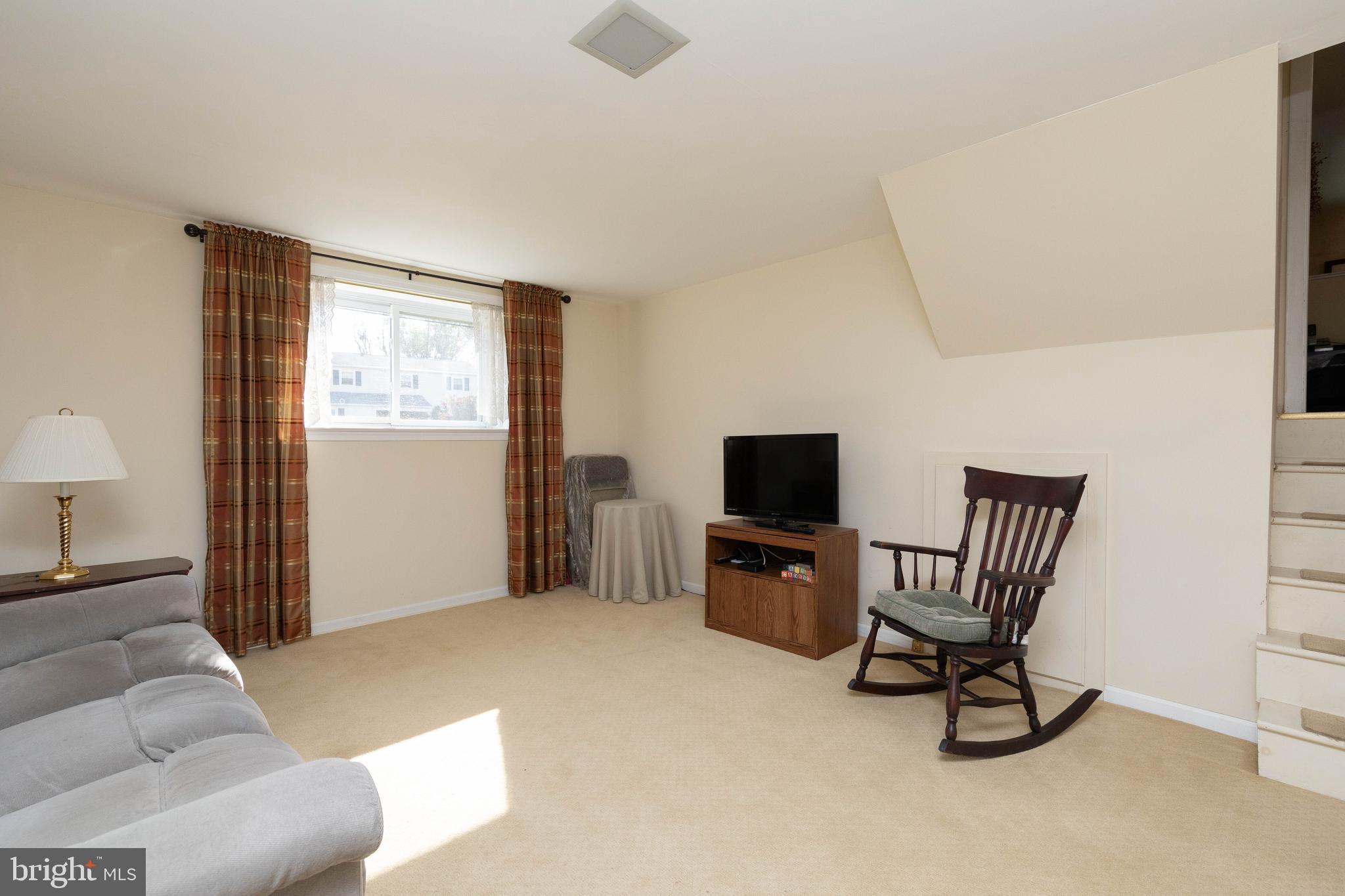 1013 Marian Road Warminster, PA 18974 - Photo 21 of 28 Family Room