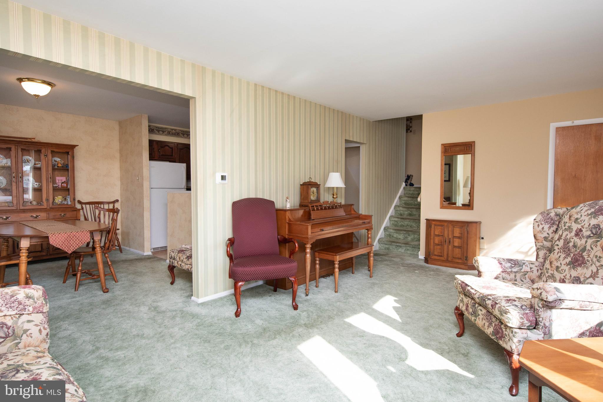 1013 Marian Road Warminster, PA 18974 - Photo 7 of 28 Living Room/Dining Room