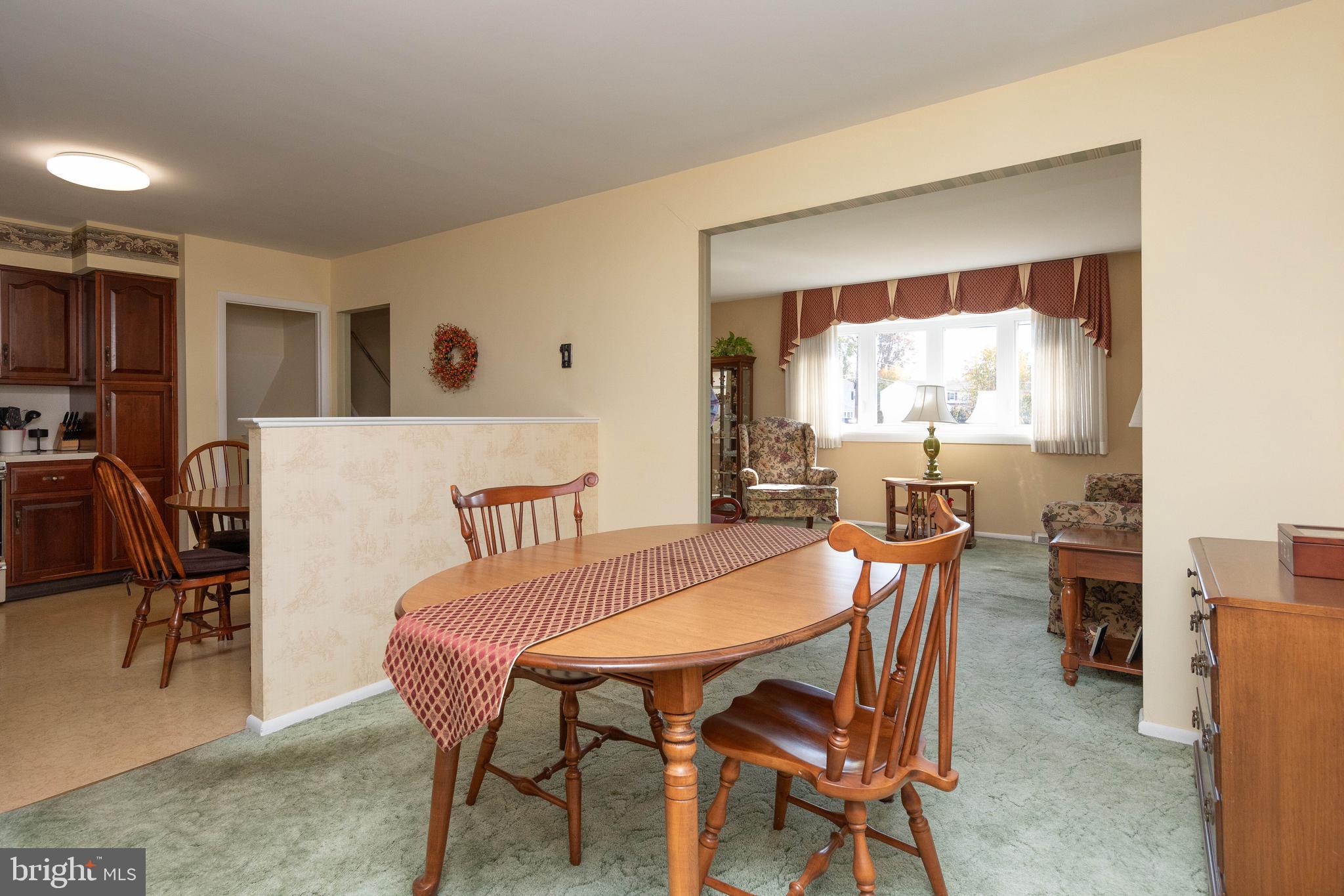 1013 Marian Road Warminster, PA 18974 - Photo 10 of 28 Dining Room