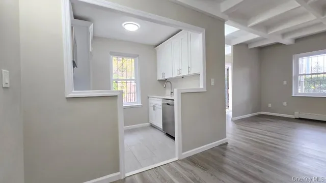 $385,500 | 144-17 Grand Central Parkway, Unit 67GA | Kew Gardens Hills