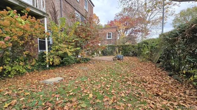 $385,500 | 144-17 Grand Central Parkway, Unit 67GA | Kew Gardens Hills