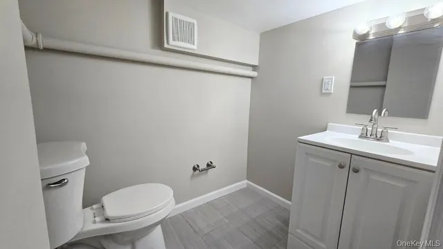 $385,500 | 144-17 Grand Central Parkway, Unit 67GA | Kew Gardens Hills