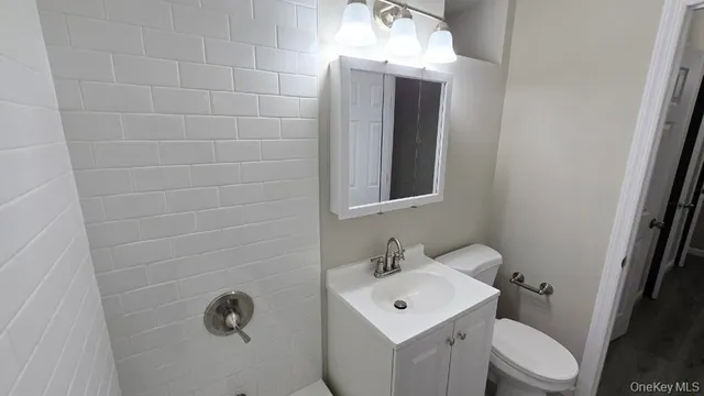 $385,500 | 144-17 Grand Central Parkway, Unit 67GA | Kew Gardens Hills