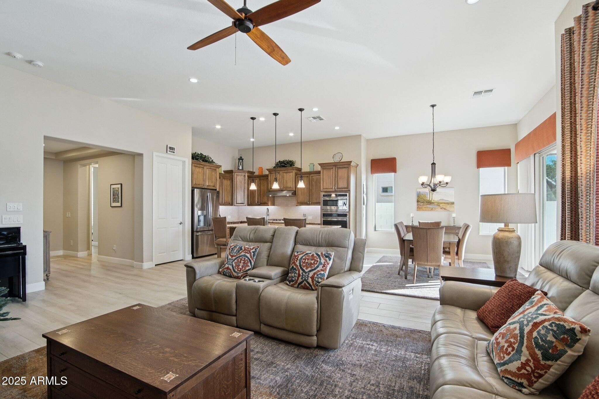 16813 West Berkeley Road Goodyear, AZ 85395 - Photo 6 of 38 8-web-or-mls-W Berkeley Rd-S1712-008